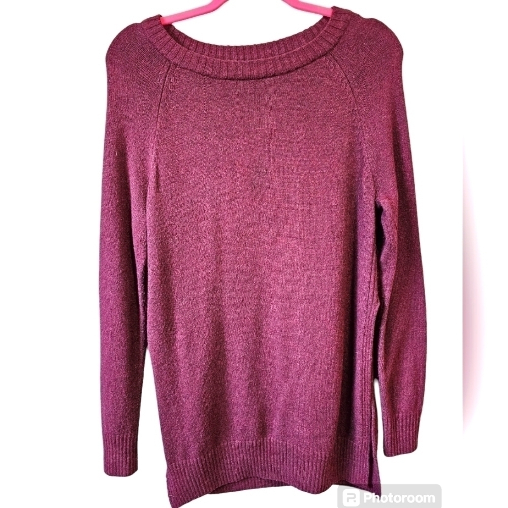 COPY - Aritzia Talula sweater